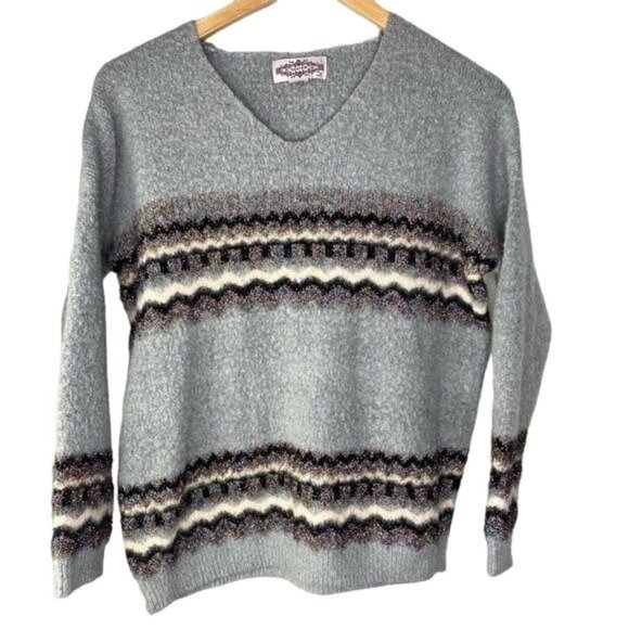 Anthropologie Sweaters - Anthropologie Oliver Sweater gray and pink zig zag Medium M